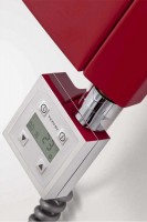 Heizpatrone KTX-3 Heizpatrone KTX-3 installiert an einem rotem Design Heizkörper
