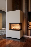 Kaminofen Bausatz Kaminofen Bausatz Keramik, im Raum mit Feuer, Ausführung rechts