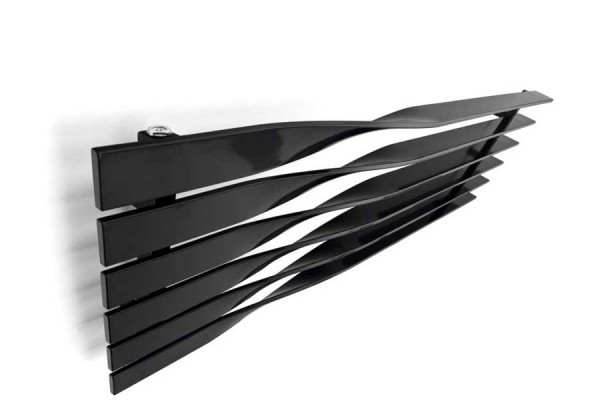 horizontaler Designheizkörper Cyklon H in RAL 9005 forntal von oben